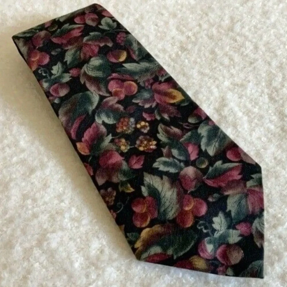 Mens Vintage Rohde Royce Tie Multicolor Floral Fruit Print 100% Cotton Necktie